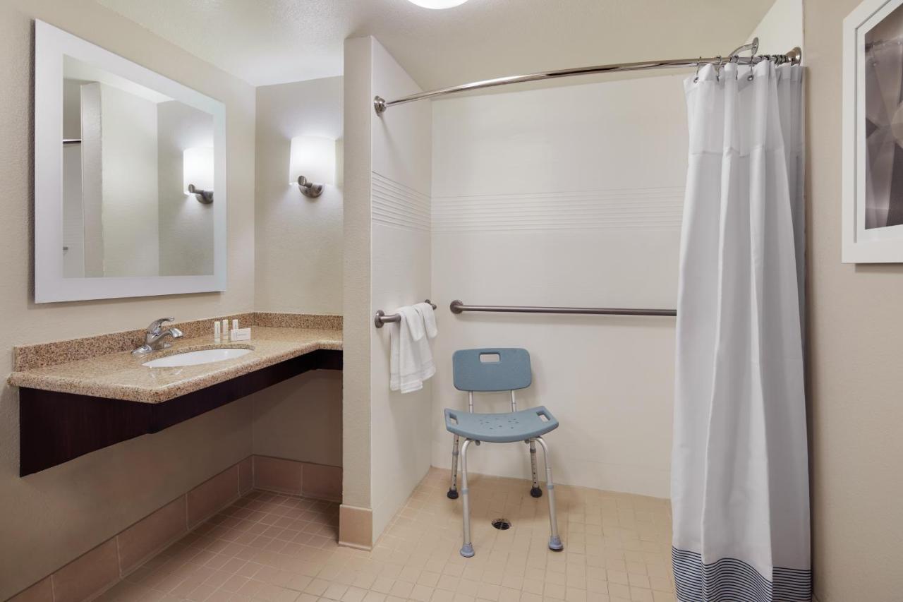 Towneplace Suites By Marriott מידלנד מראה חיצוני תמונה